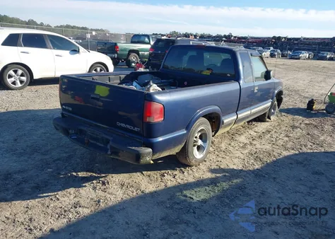 2001 Chevrolet S10 from USA, damaged, VIN 100CS19W018193581